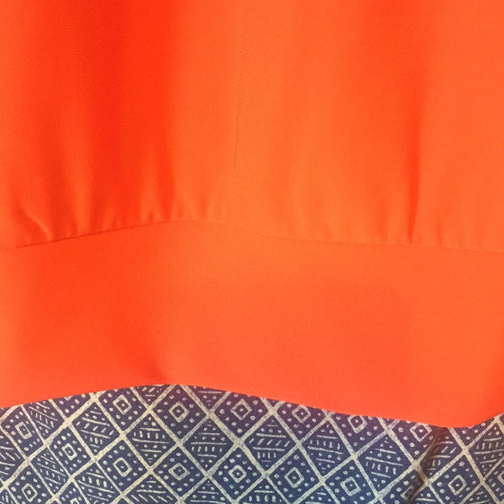Orange Top - Picture 4 of 5